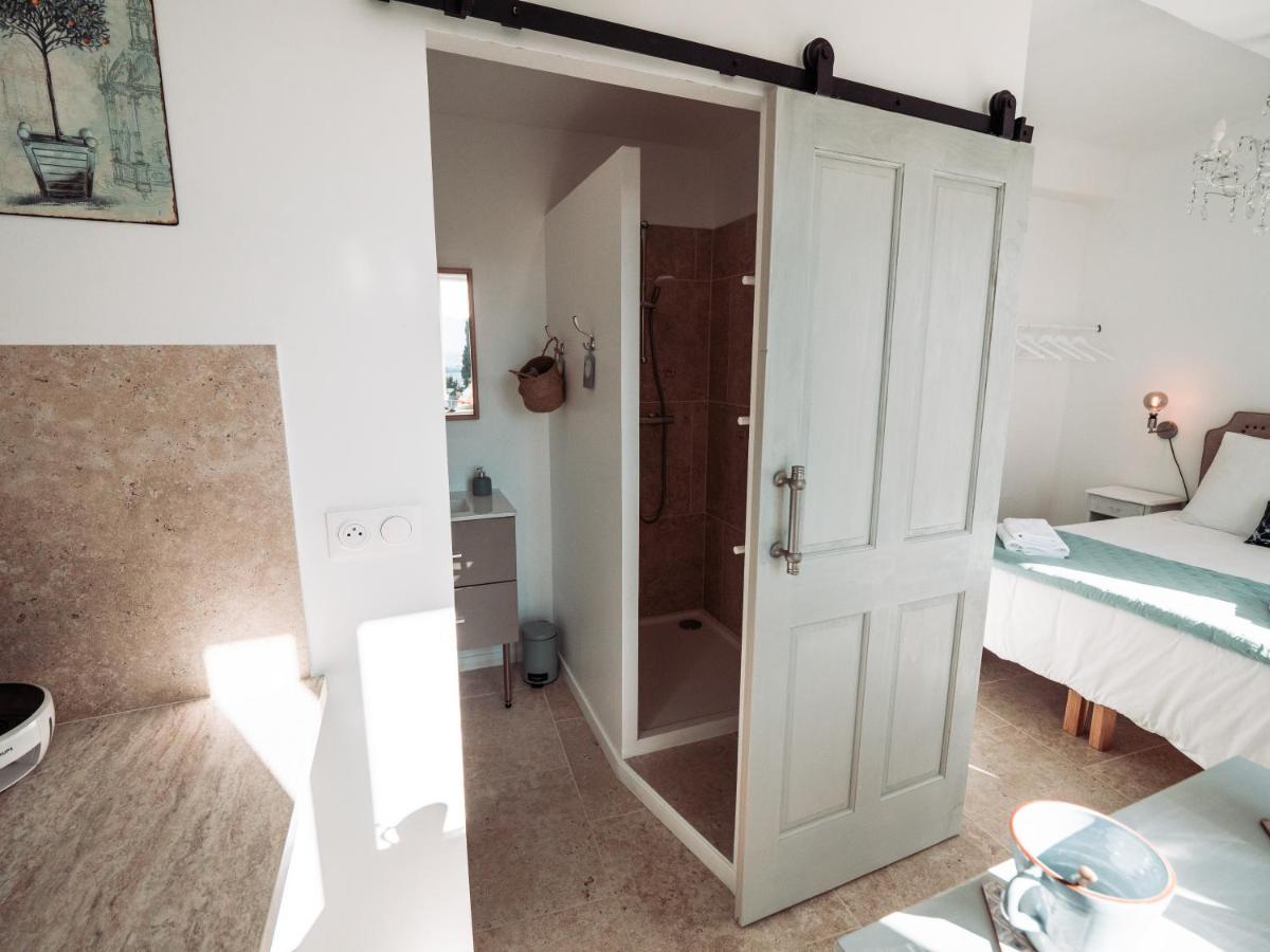 Hôtel La Maison Bourgeoise - adults only à Pourrieres Extérieur photo